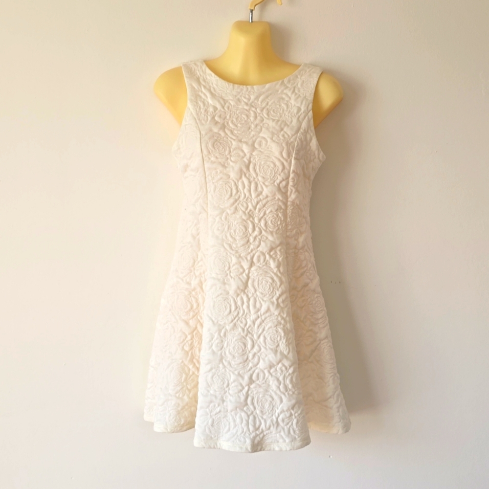 Epic Threads Sleeveless White Floral Pattern, Girl's Dress size S